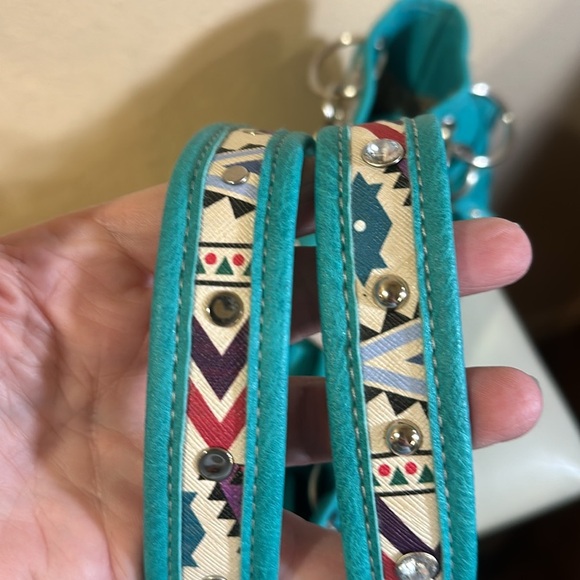 Turquoise studded, concealed shoulder bag - Picture 6 of 11